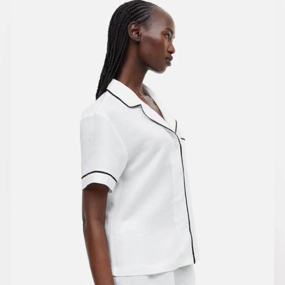 H&M Linen Blend Short Sleeved Shirt White Black Size Medium - Picture 12 of 13